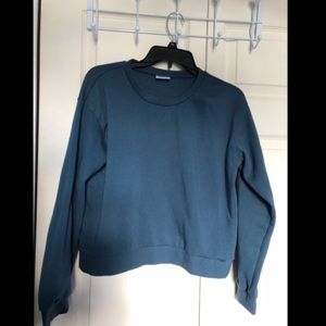 Women’s sweatshirt